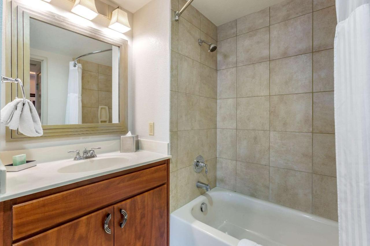 One Bedroom Standard