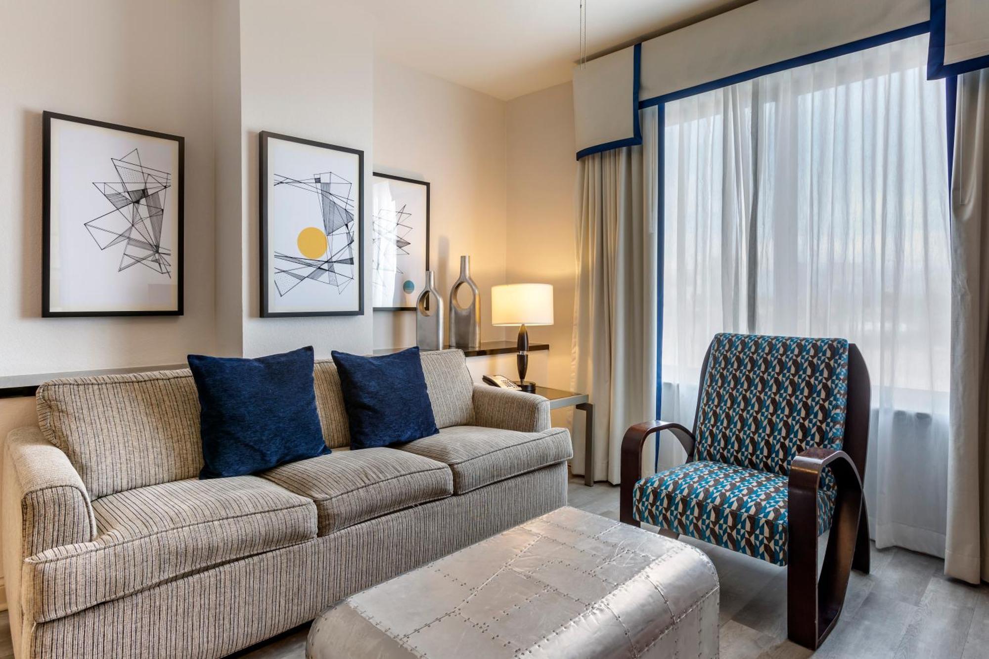 One Bedroom Deluxe
