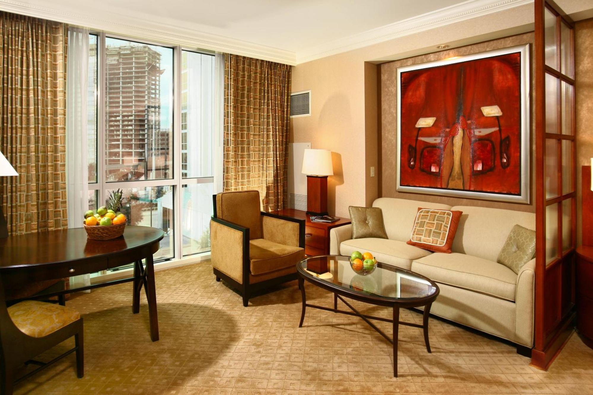 Special Offer - Junior Suite,682463952:JPEG