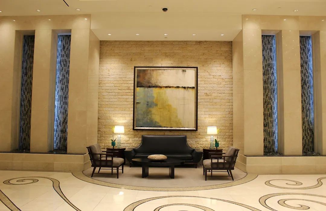 Luxury Suites International At The Signature-1